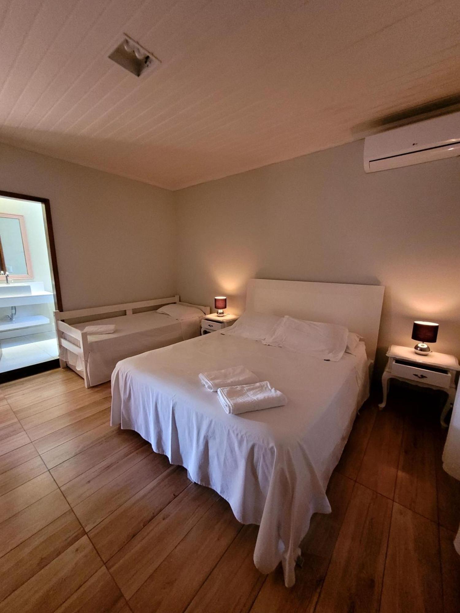 Quarto Triplo Standard