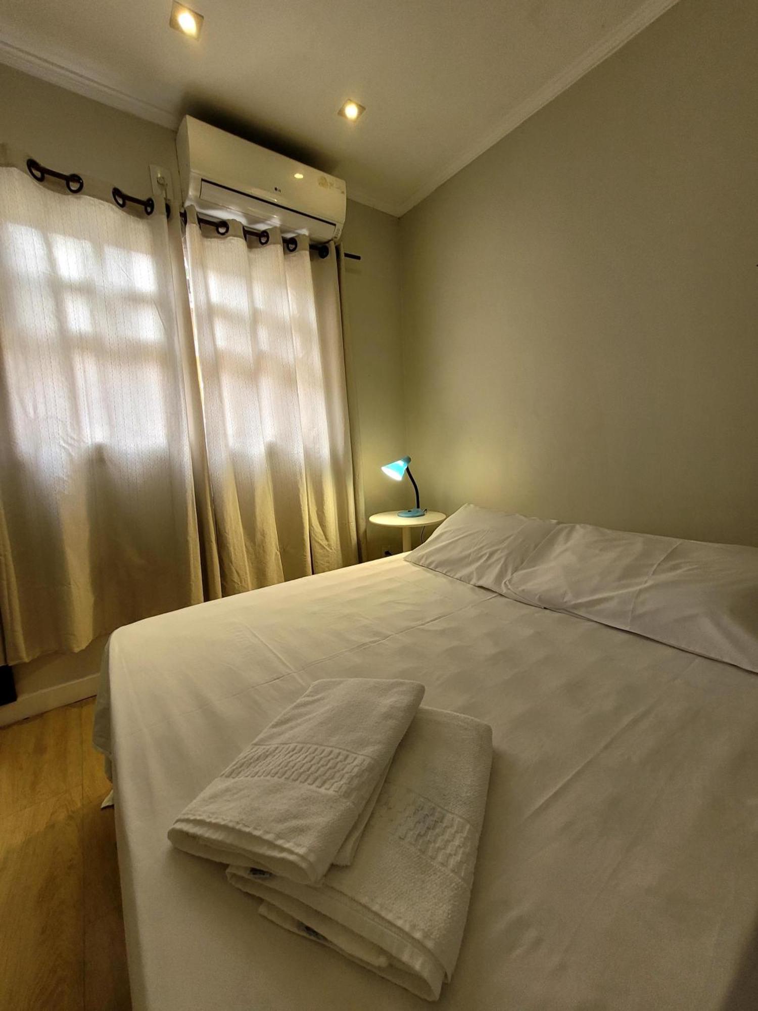 Quarto Duplo