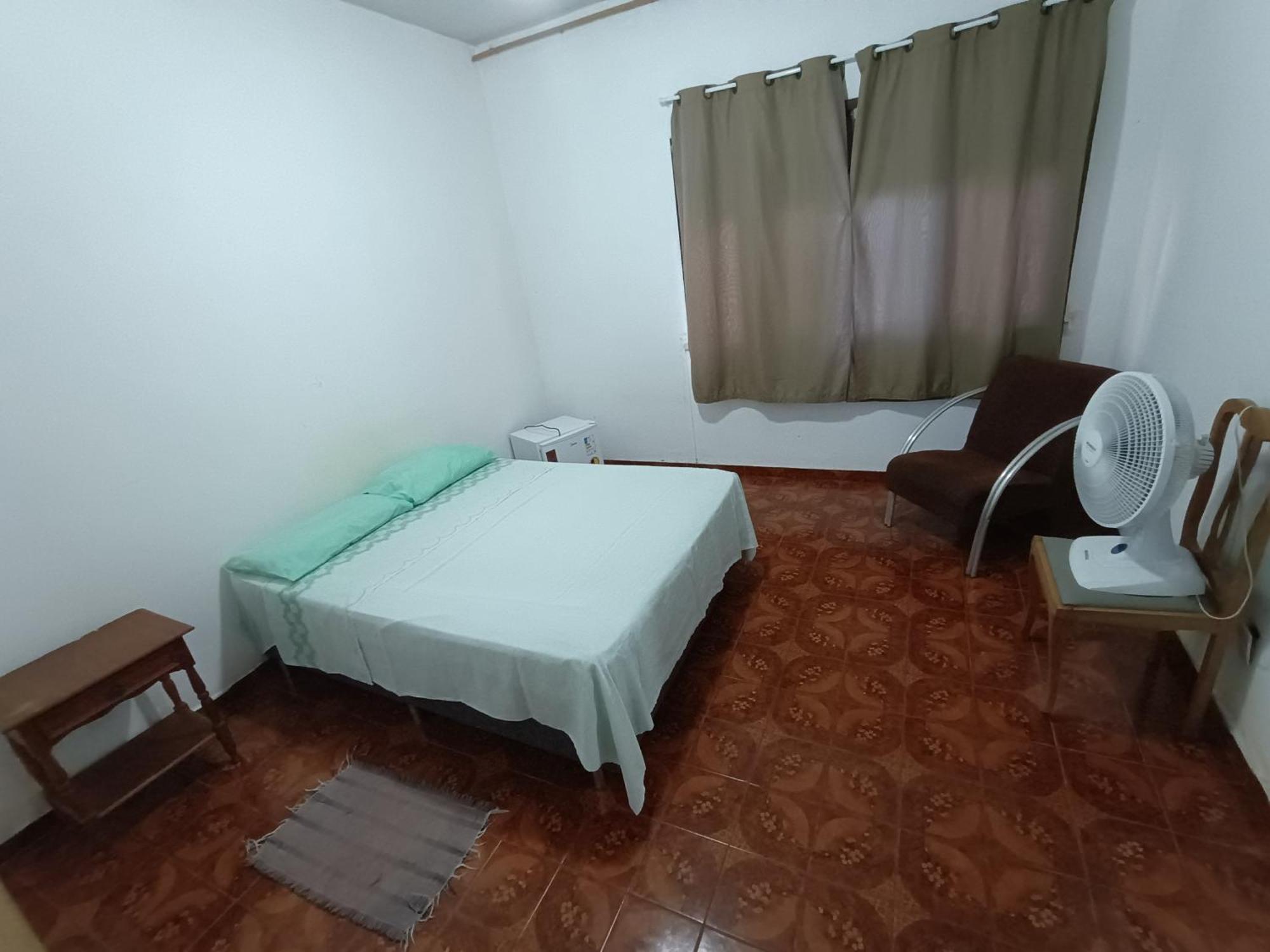 Quarto Duplo Família