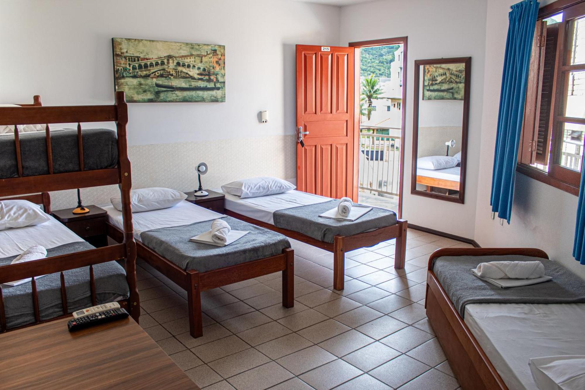 Quarto Família