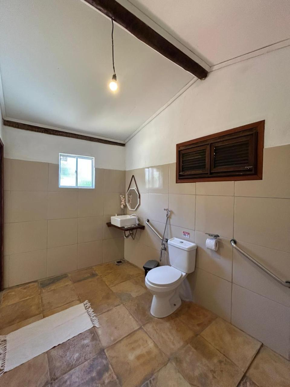 Quarto Quádruplo com Vista do Jardim