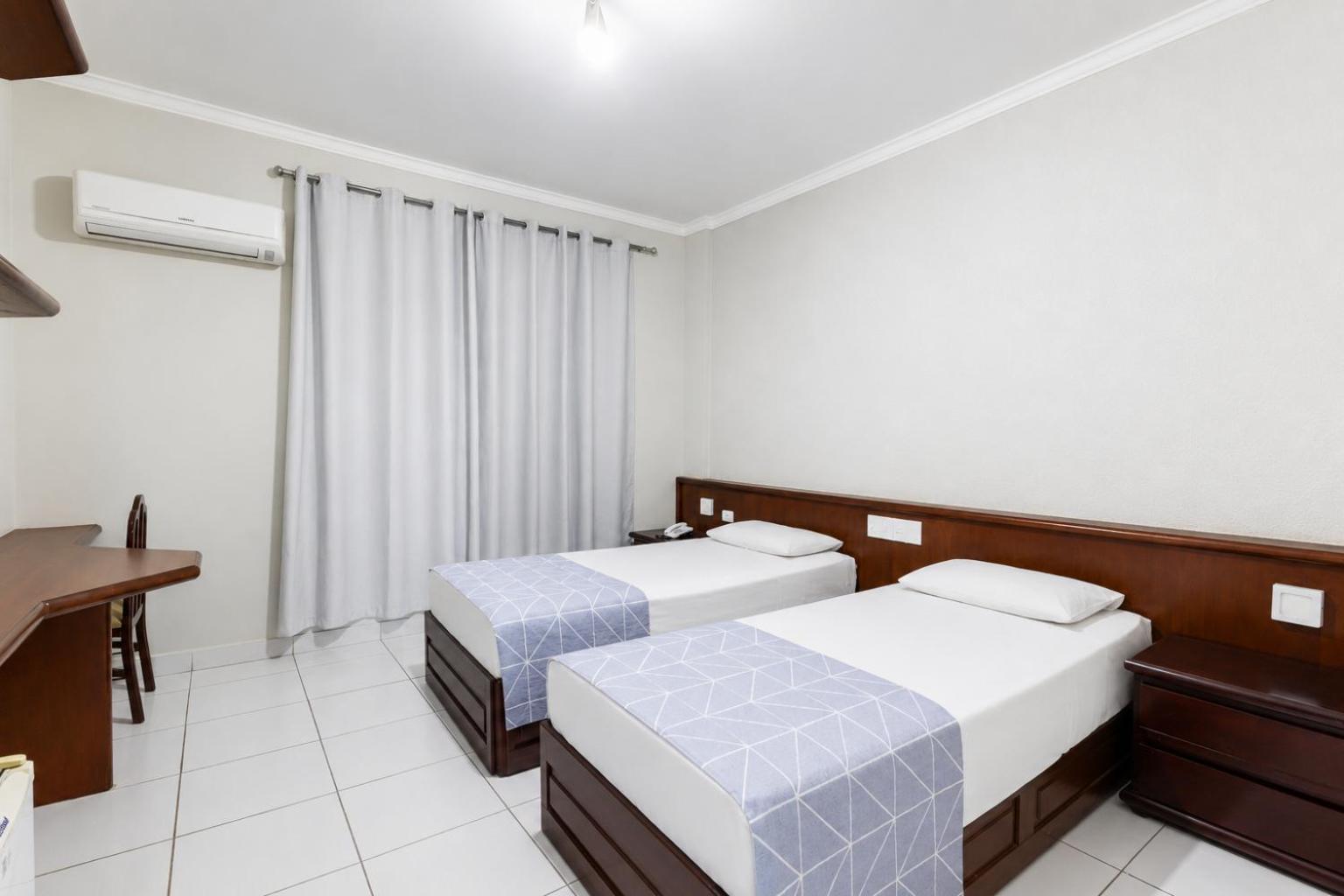 Quarto Superior com 2 Camas de Solteiro