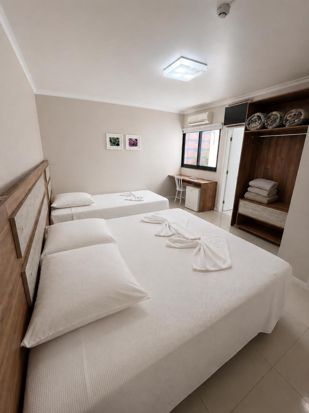 Quarto Triplo Standard