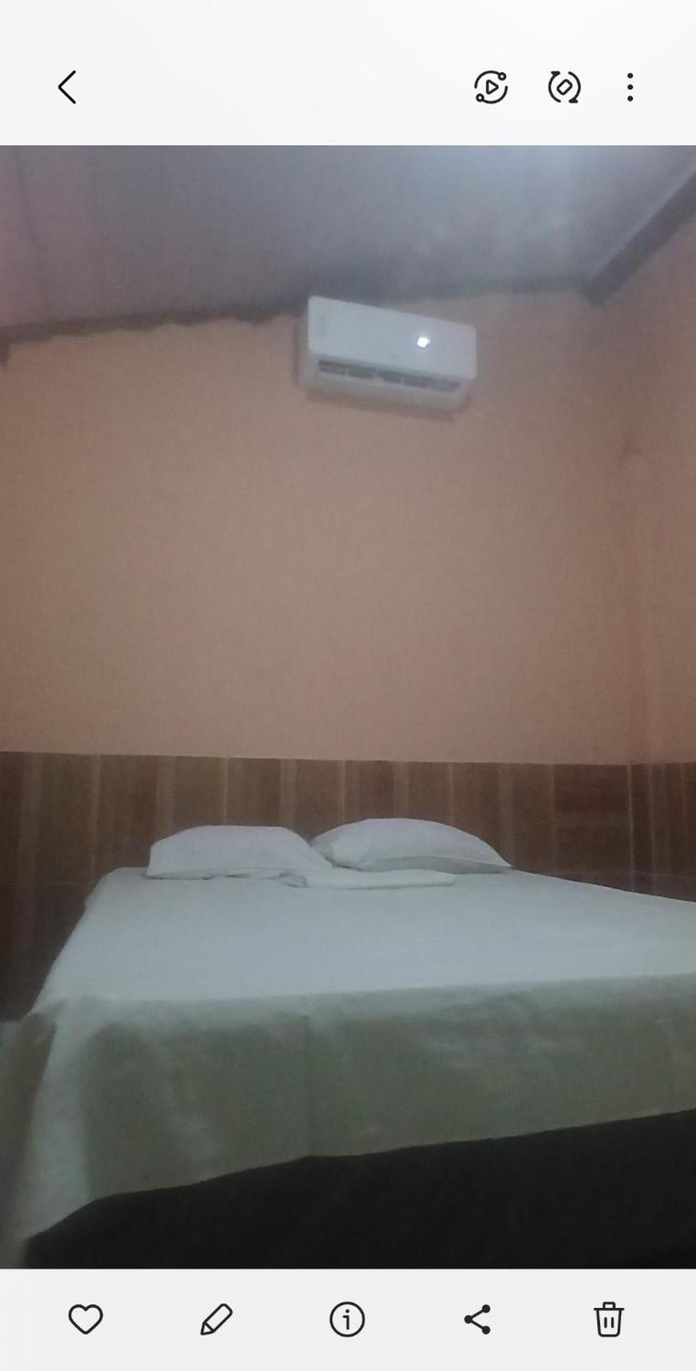 Quarto Duplo com Banheiro Privativo