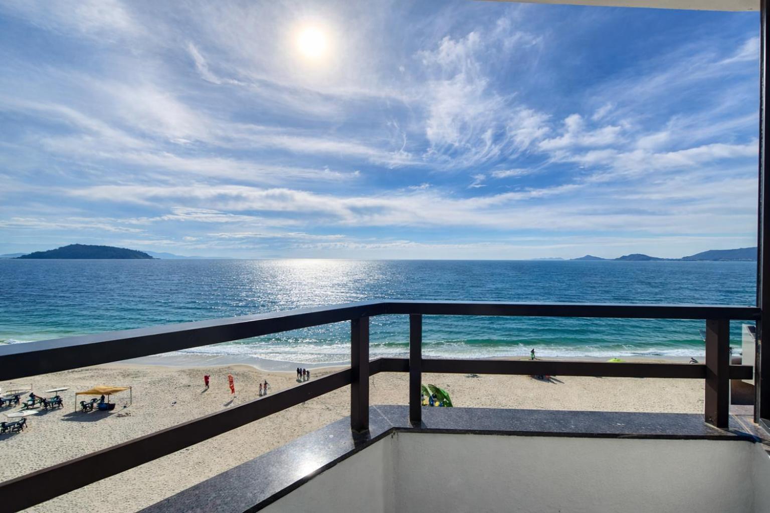 Suíte Superior com Vista para o Mar