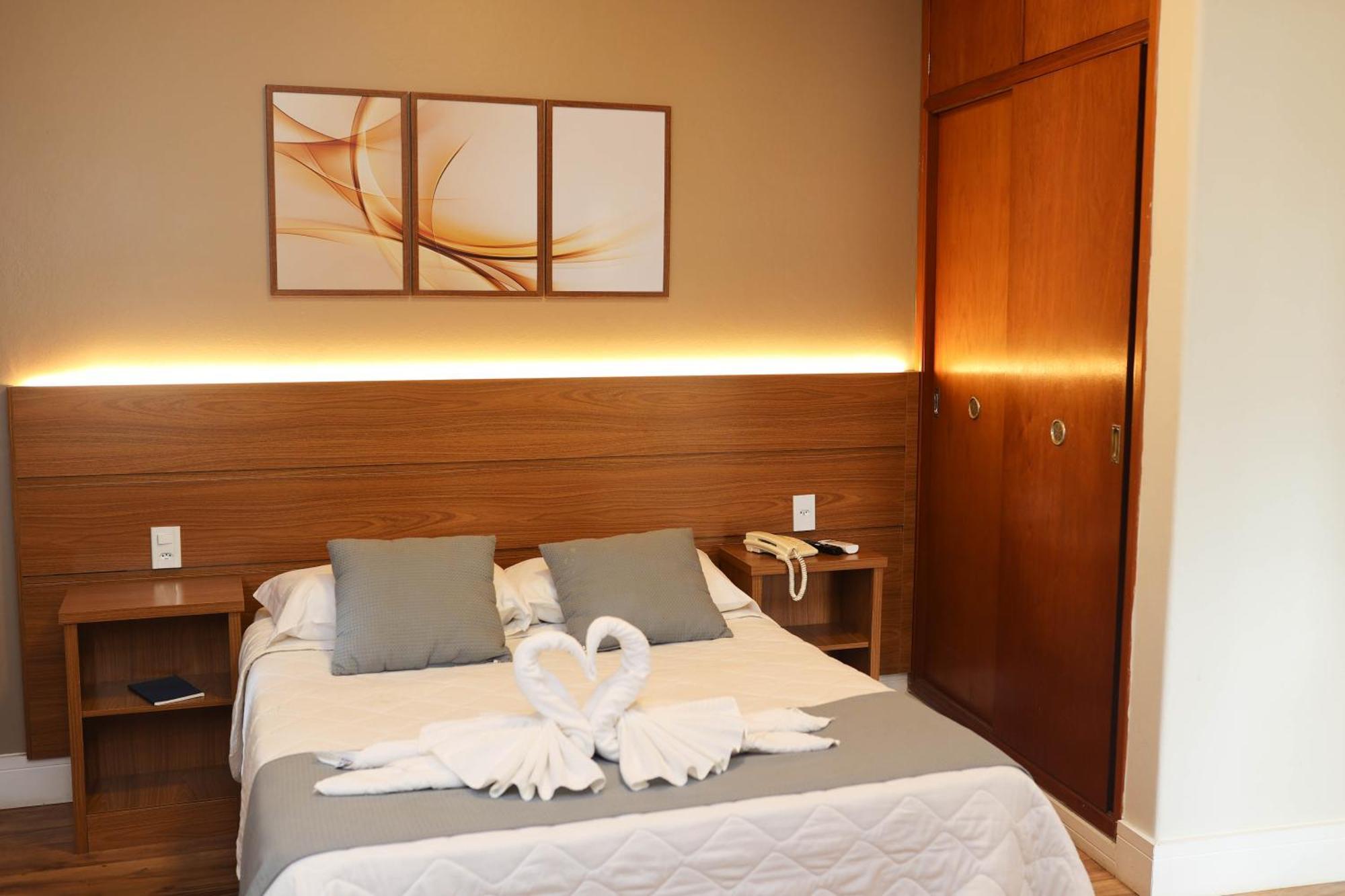 Quarto Duplo Standard