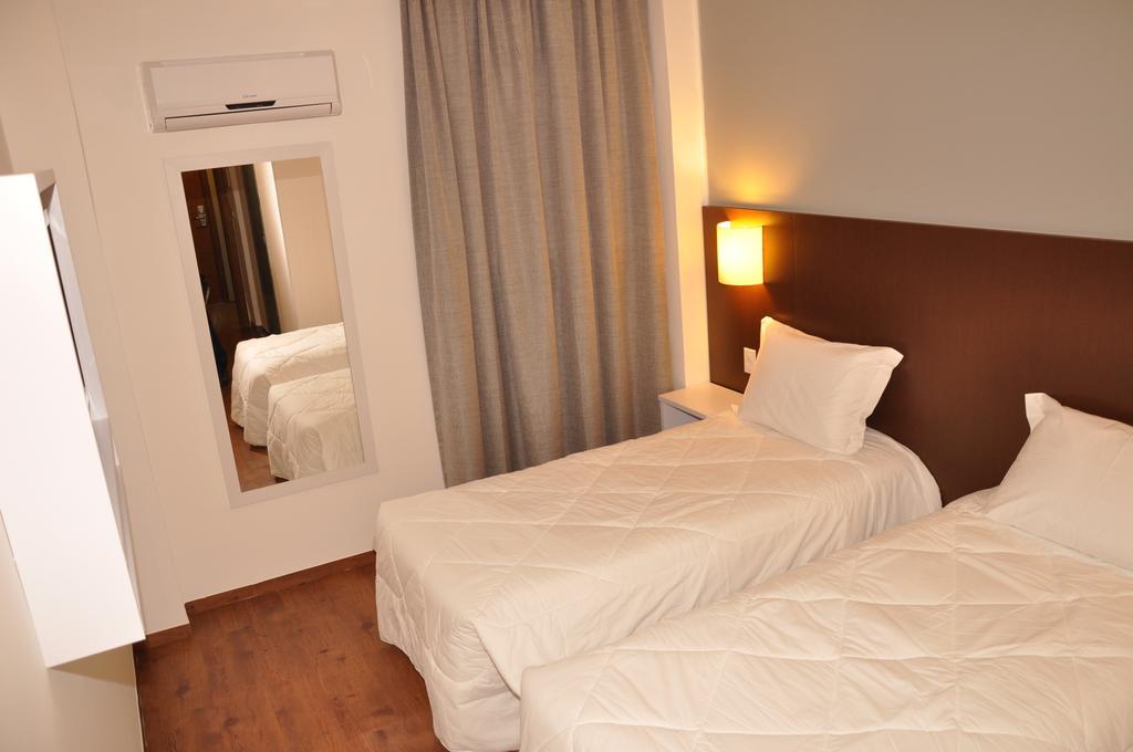 Single Room,220332416:JPEG
