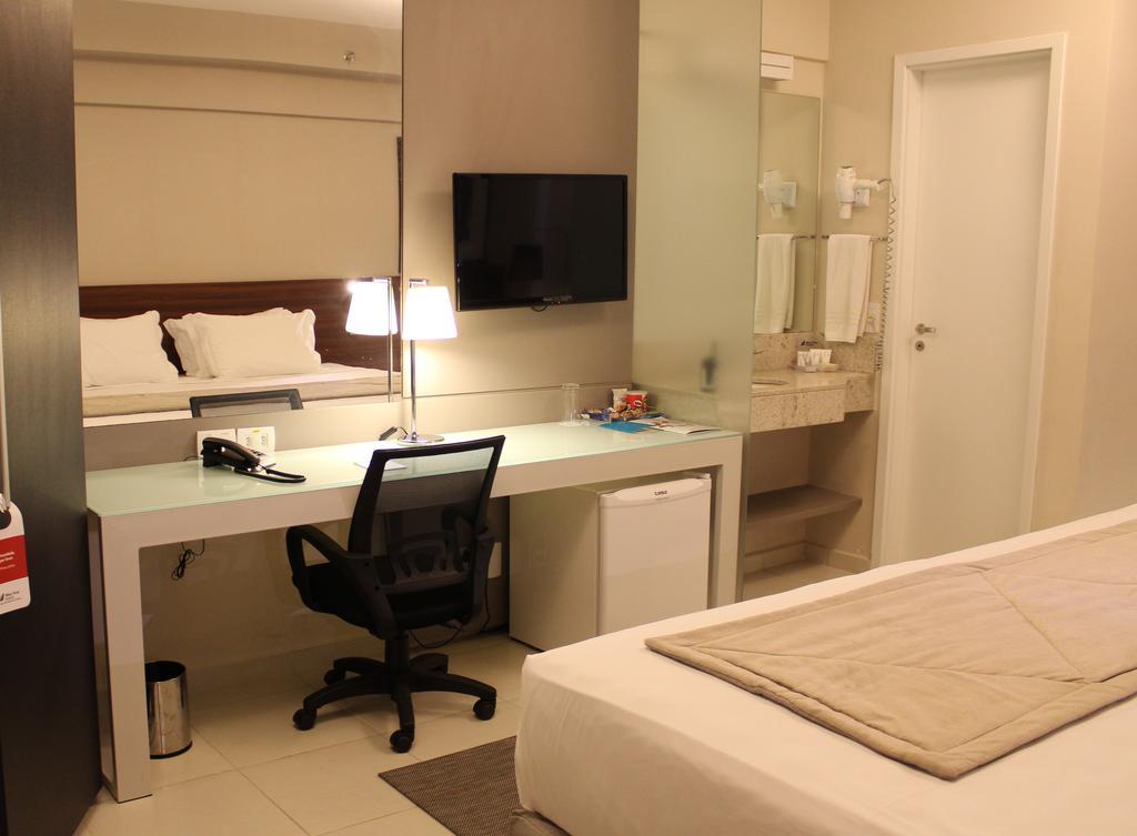 Luxury Apartment,641767290:JPEG
