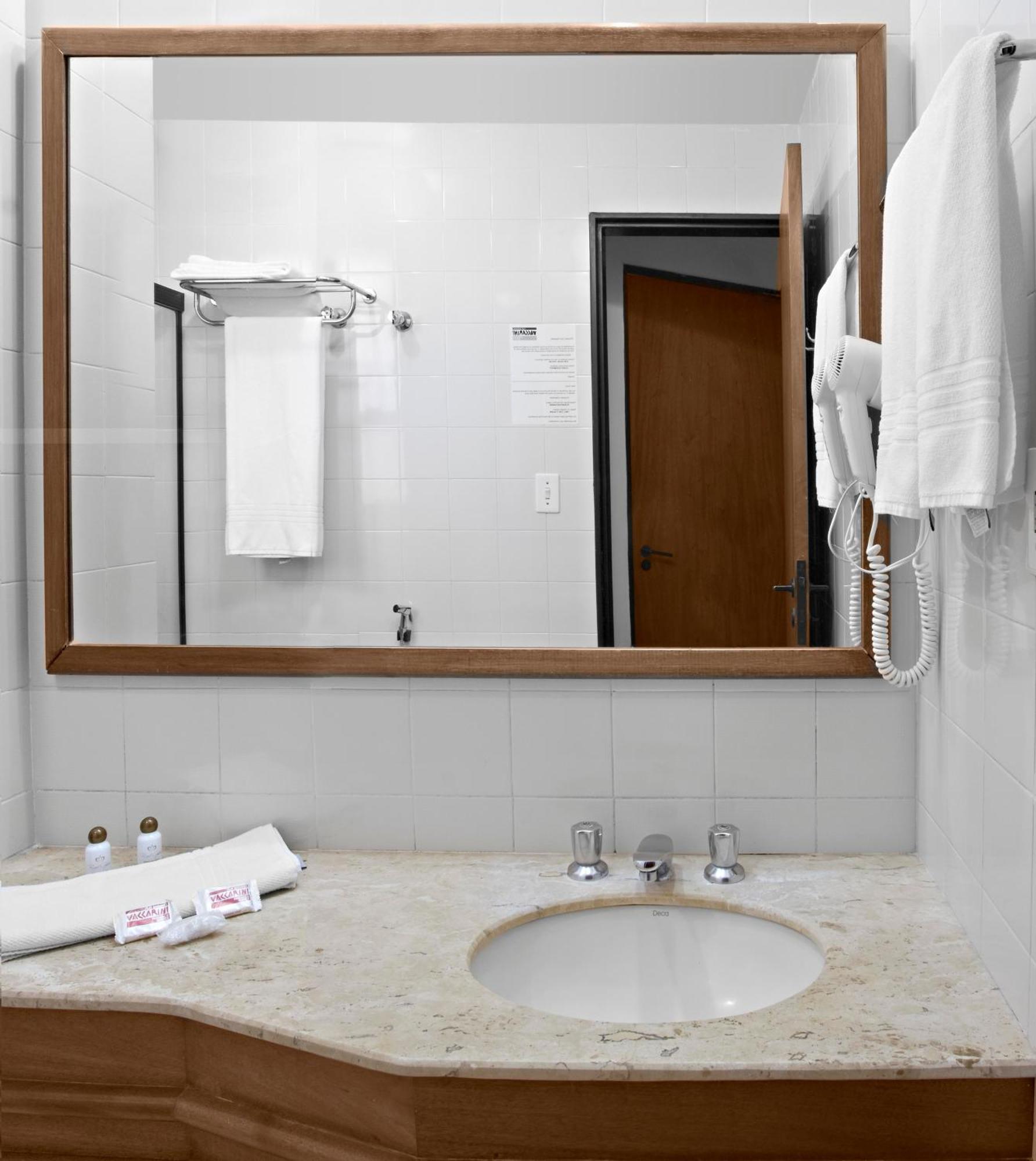 One-Bedroom Apartment,1220470594:JPEG