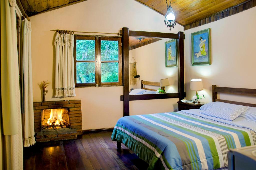 Quarto Duplo