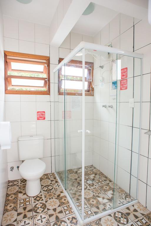 Cama em Dormitório Feminino com 6 Camas