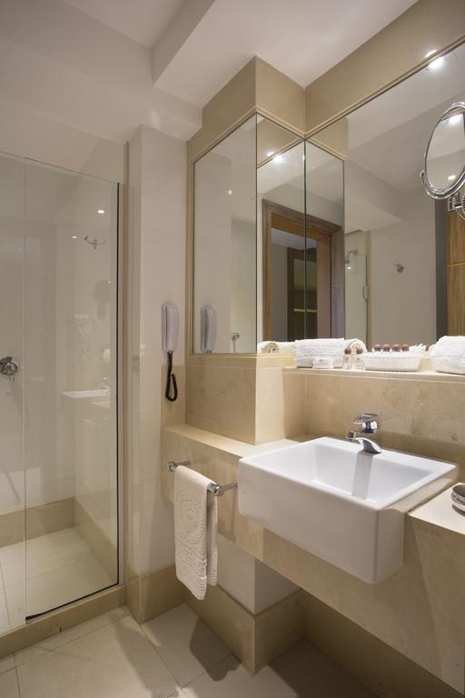 Chambre Quintuple Standard