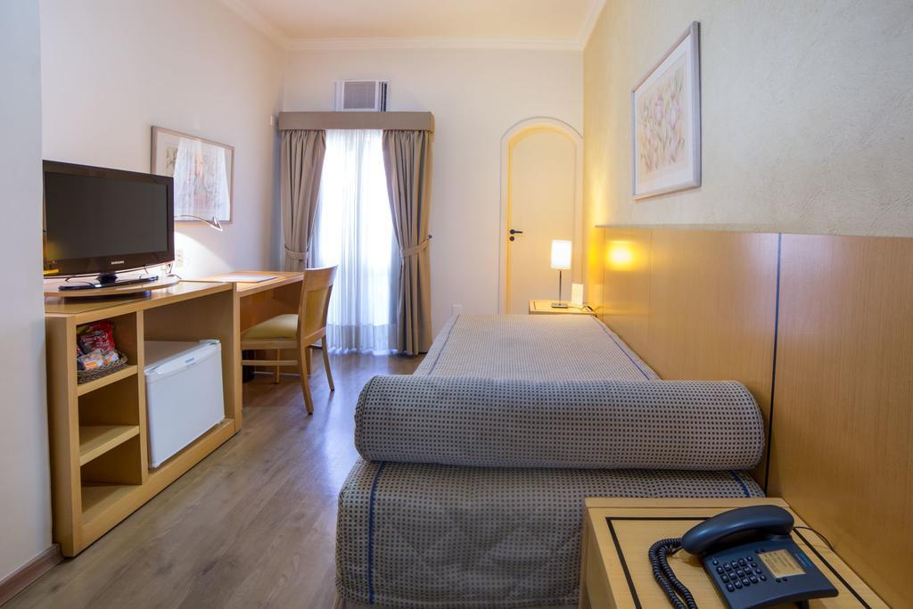 Quarto Individual