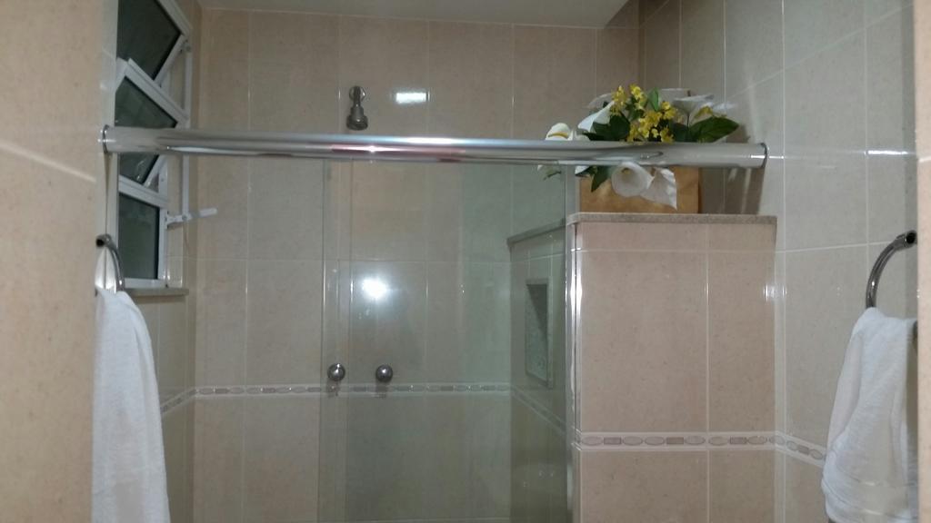 One-Bedroom Apartment,339547645:JPEG