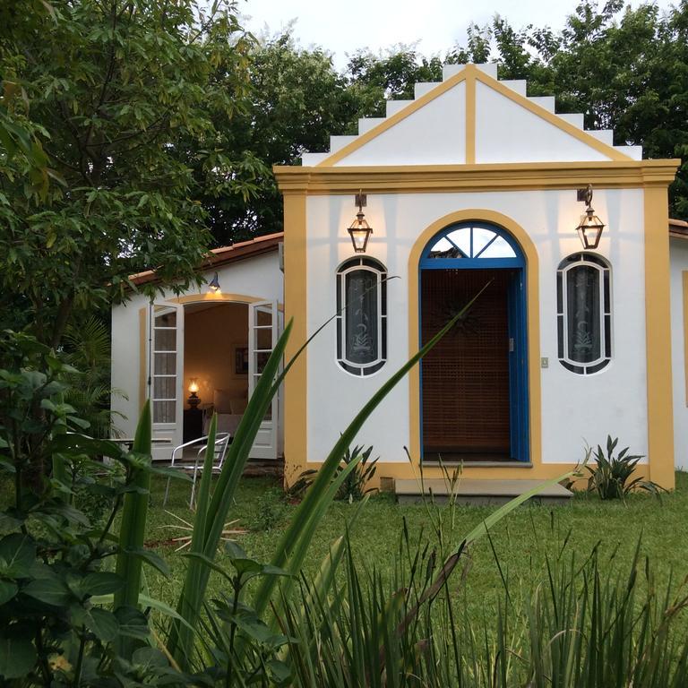 Quarto Queen com Vista para o Jardim