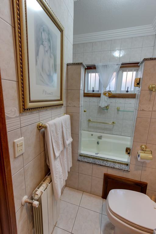 Double Room,414952983:JPEG