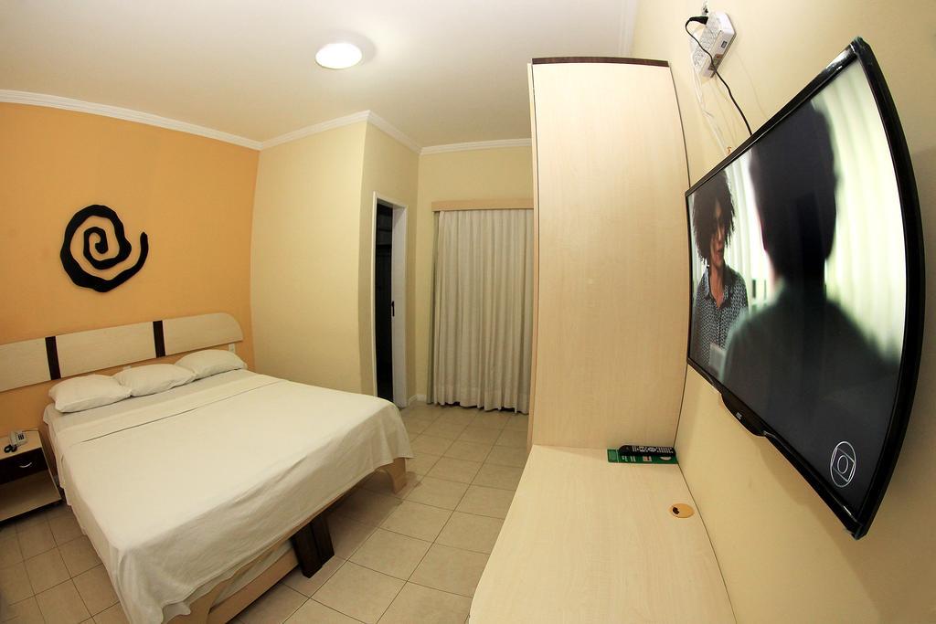 Quarto Deluxe com Cama de Casal ou 2 de Solteiro