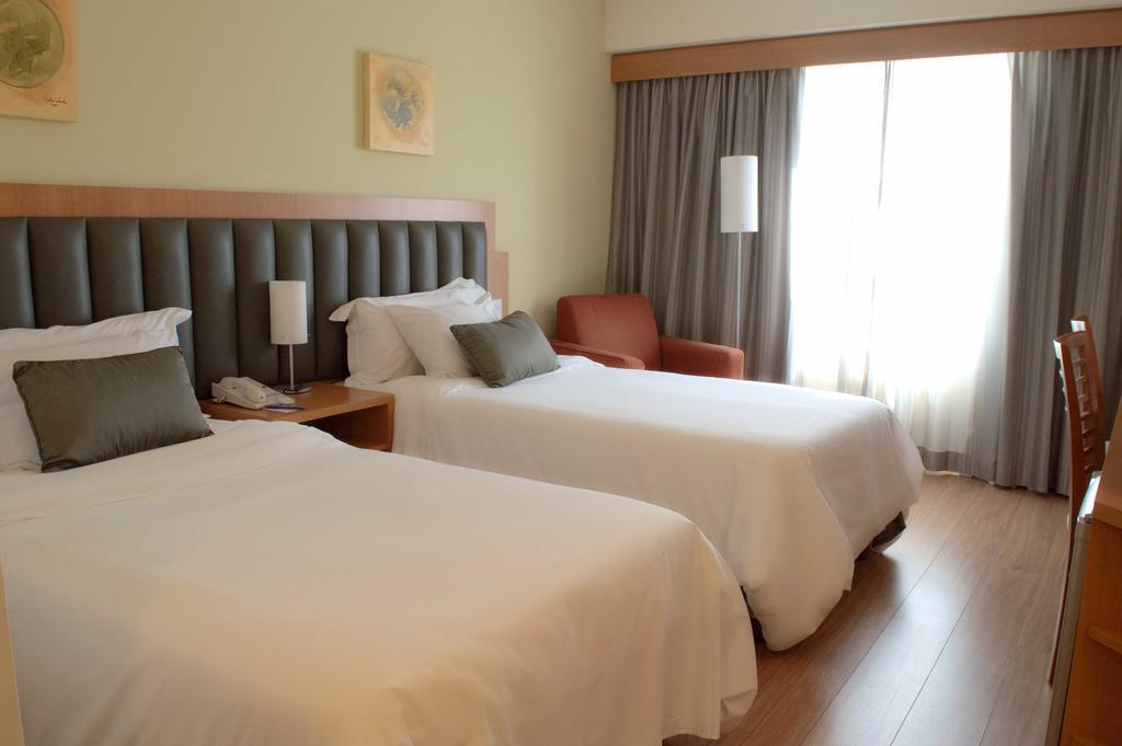 Quarto Superior com 2 Camas de Solteiro