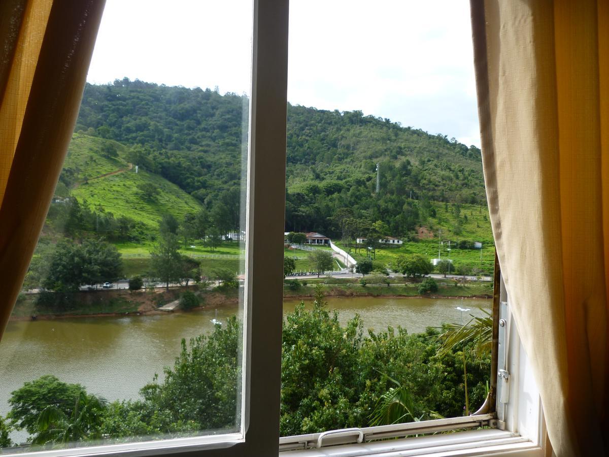 Apartamento com Vista do Lago