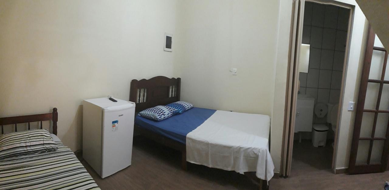 Quarto Triplo Básico