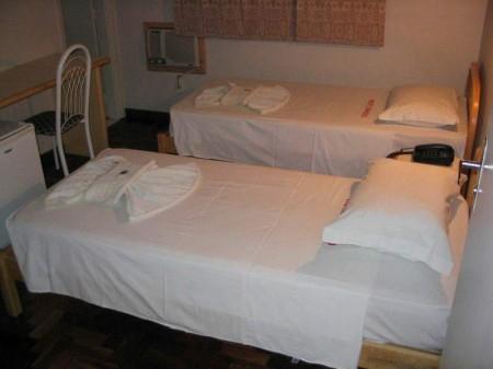 Quarto Triplo Econômico