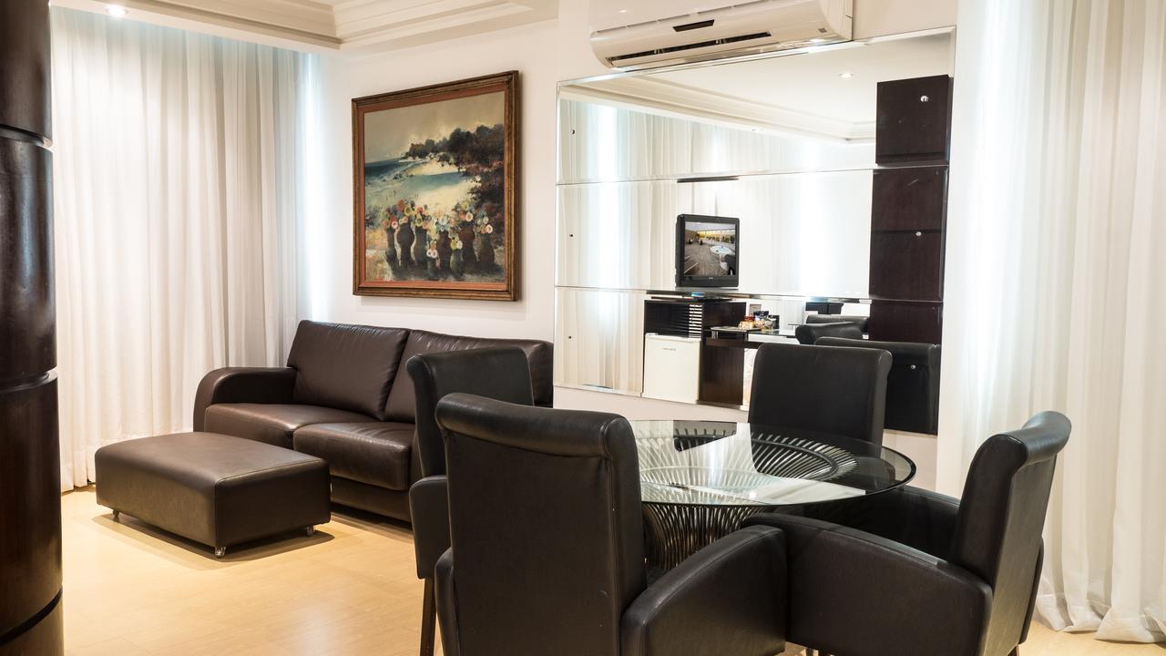 Suíte Executiva com Cama de Casal