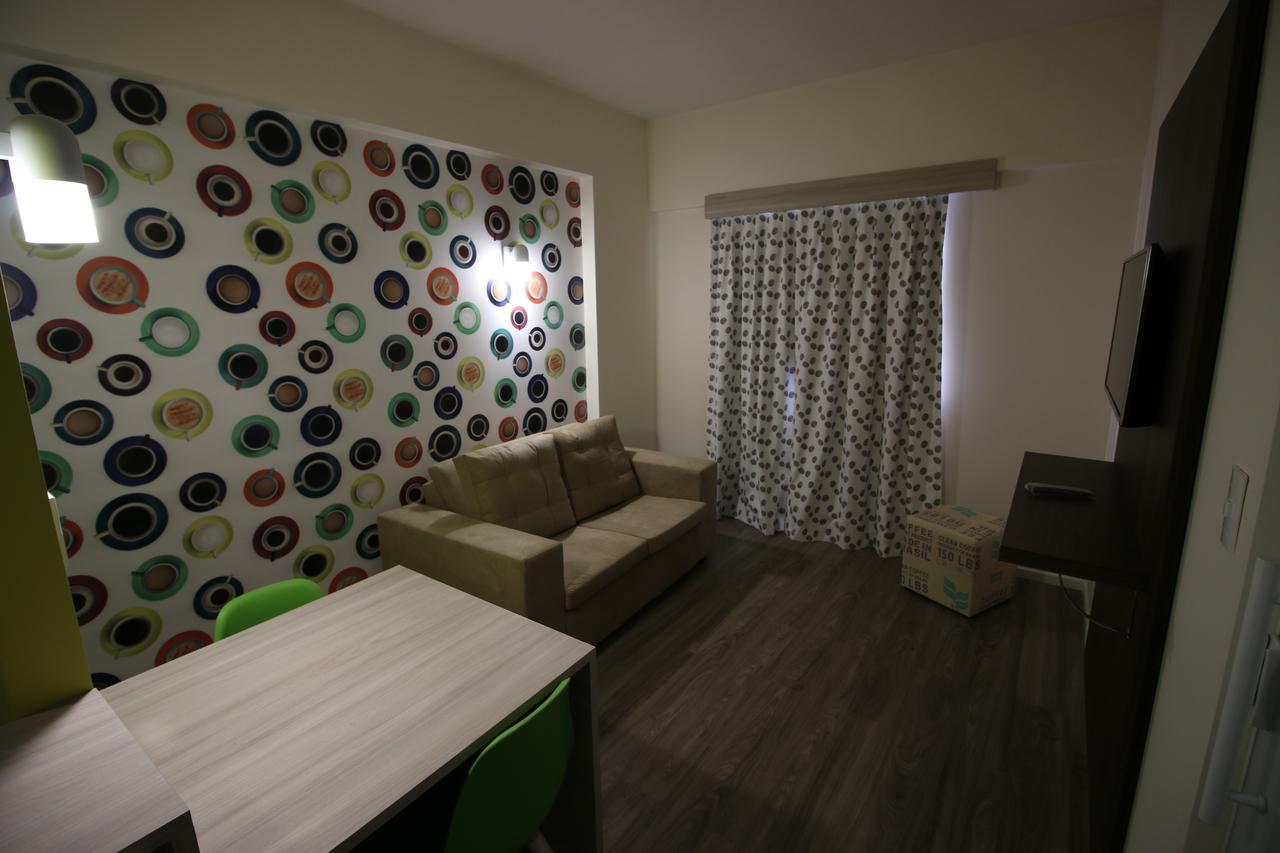 Quarto Duplo Standard com Sofá-cama