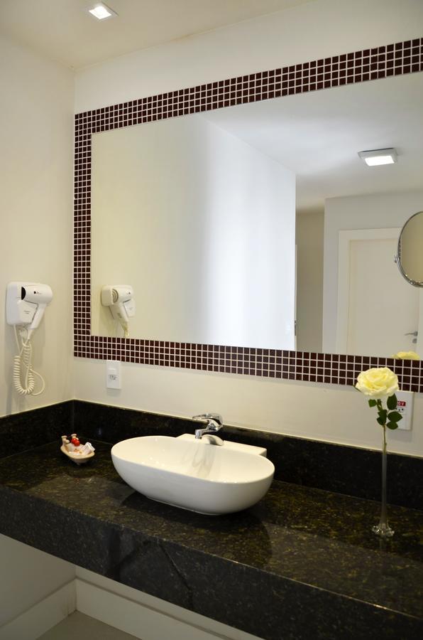 Suíte Deluxe com Banheira de Hidromassagem