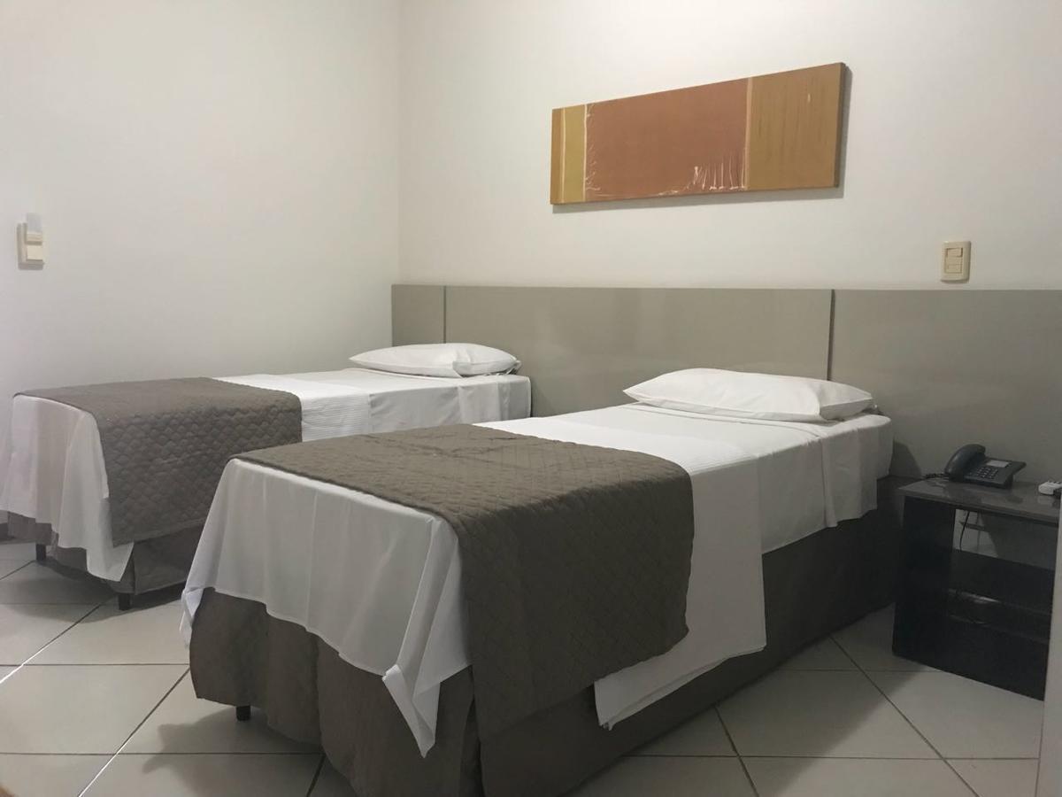 Quarto Standard com 2 Camas de Solteiro