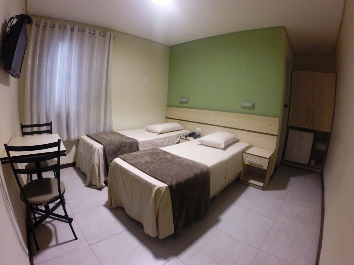 Quarto Twin