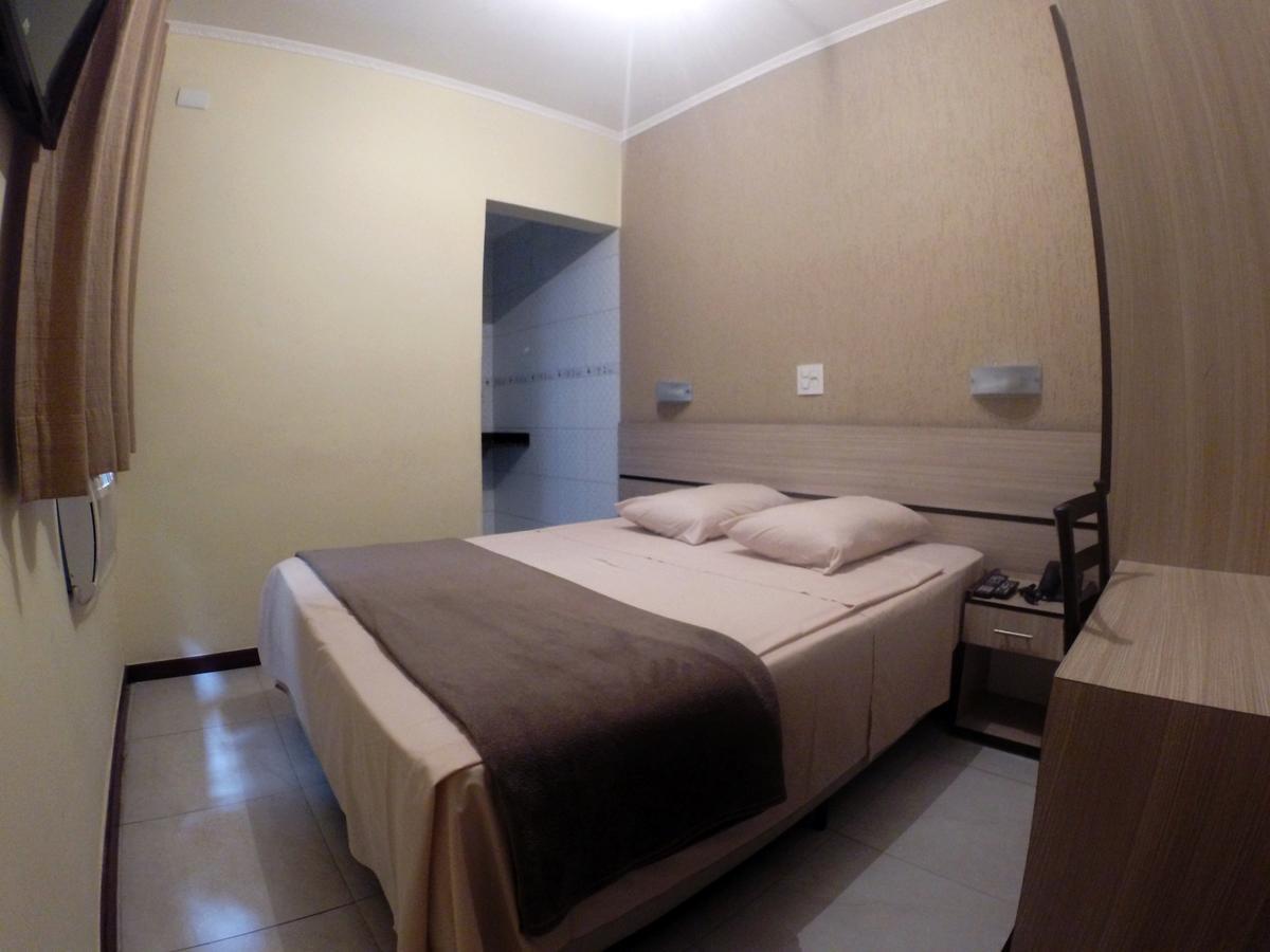 Quarto Duplo