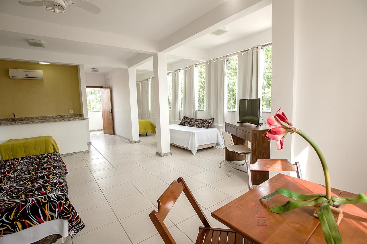 Family Room,715314136:JPEG