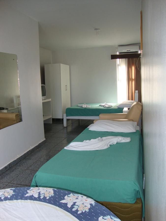 Triple Room Air-Conditioning,649602030:JPEG