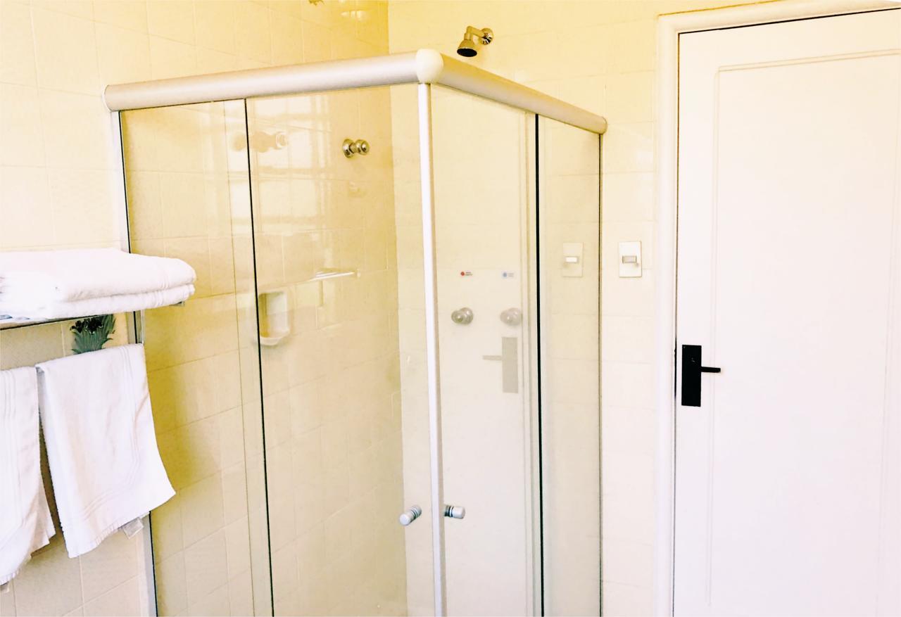 Quarto Standard com Cama de Casal ou 2 de Solteiro