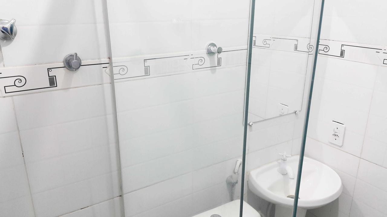 Single Room,718916059:JPEG