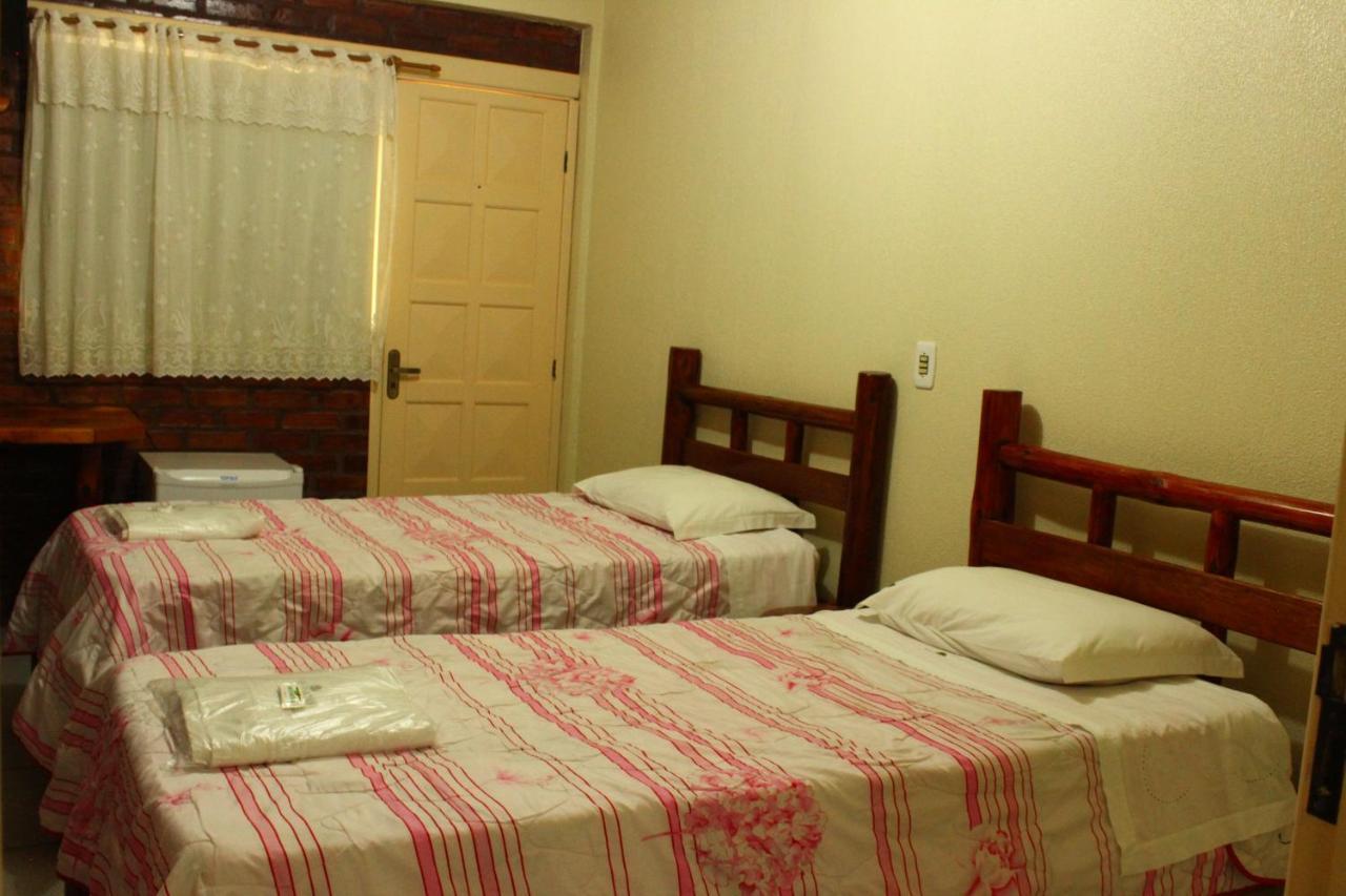 Quarto Duplo