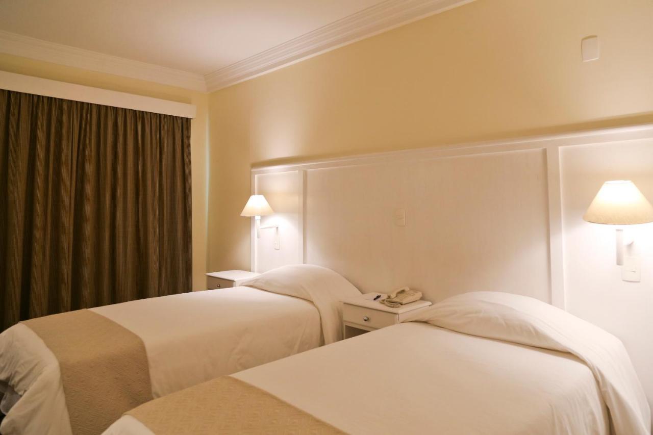 Quarto Standard com 2 Camas de Solteiro