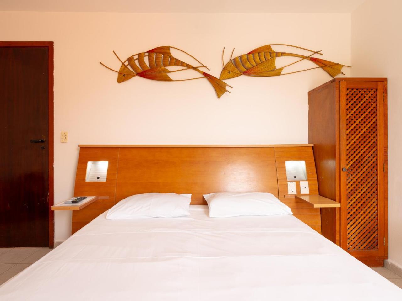 Standard Triple Room,746811410:JPEG