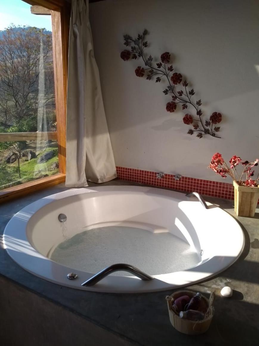 Chalet Spa Bath,761224961:JPEG