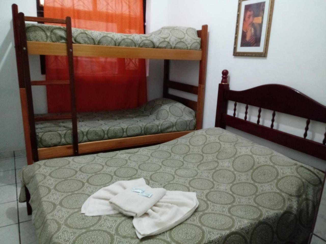 Family Room,649218108:JPEG