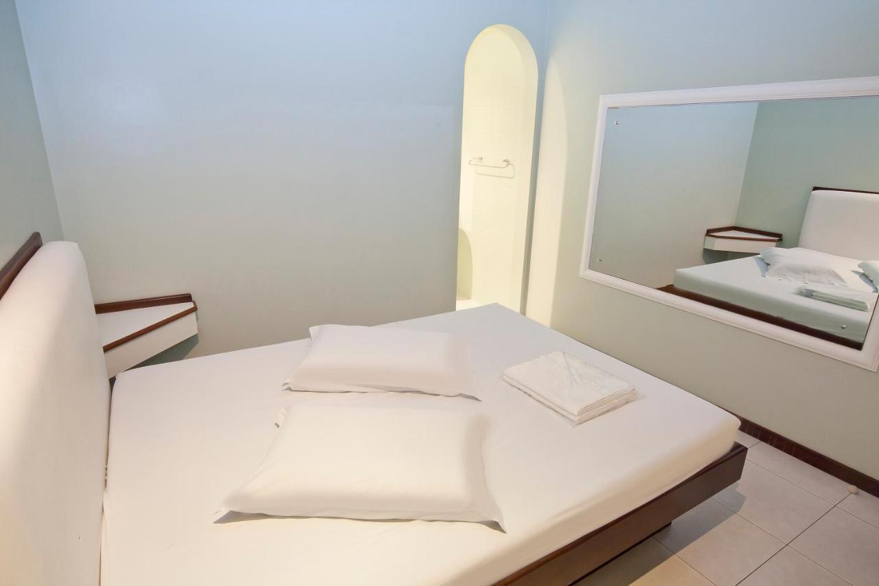 Standard Suite,773354371:JPEG
