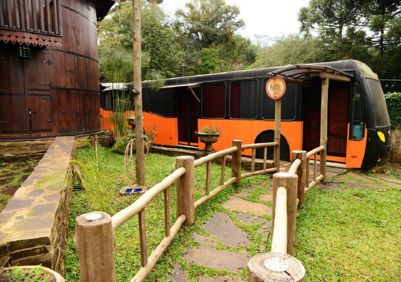 Quarto Quádruplo com Banheira
