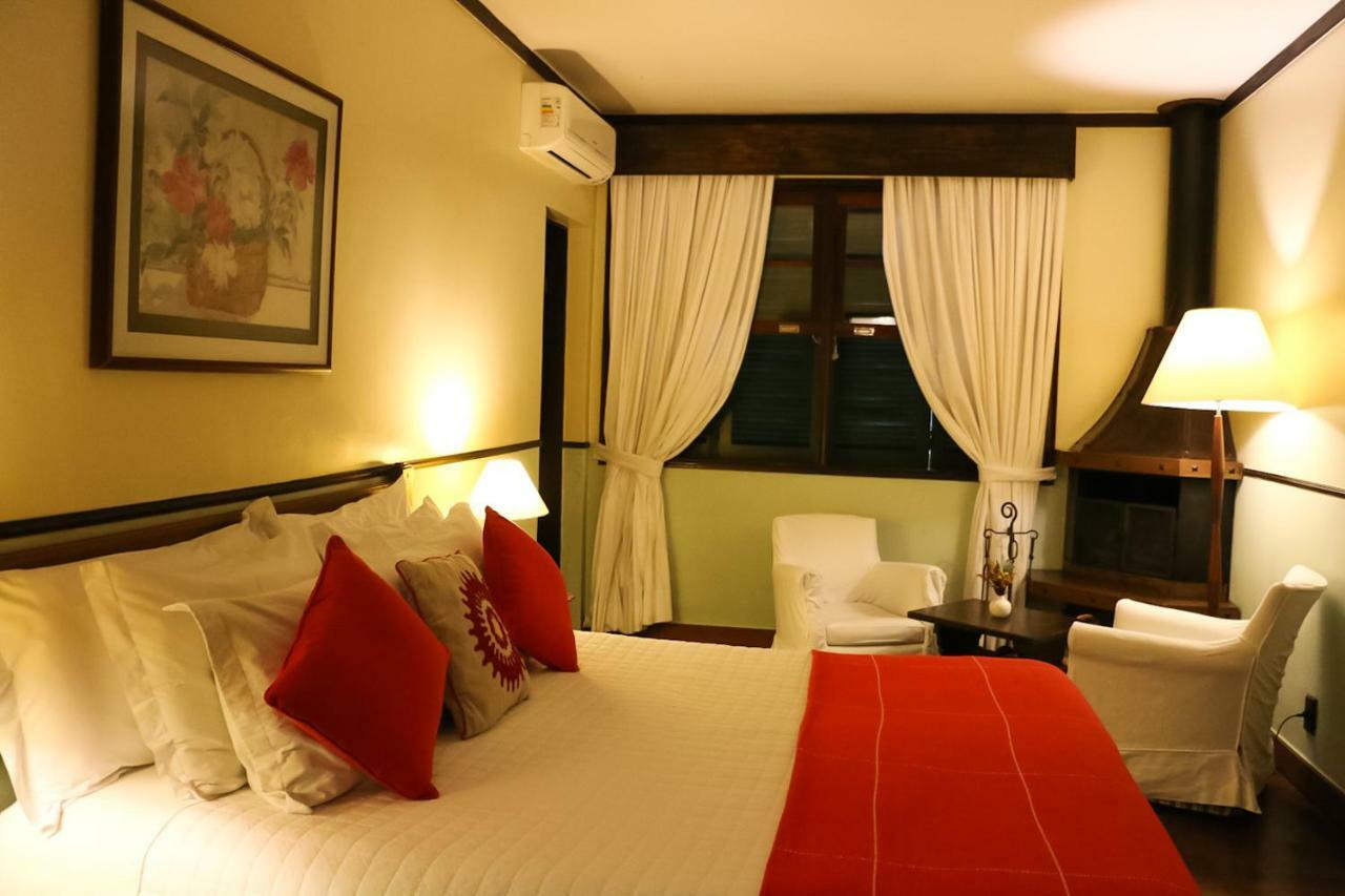 Quarto Superior com Cama de Casal ou 2 de Solteiro