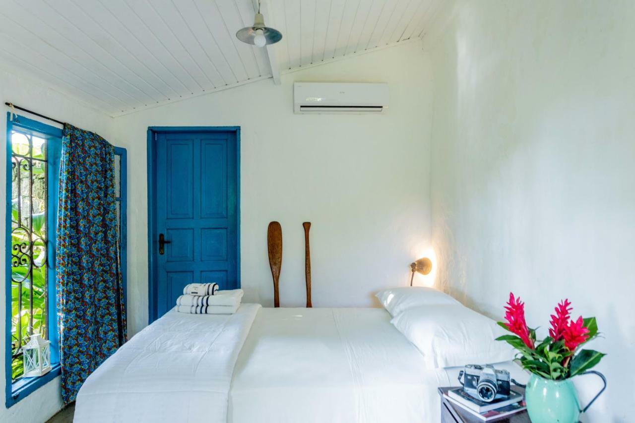 Studio with Pool View,812707878:JPEG