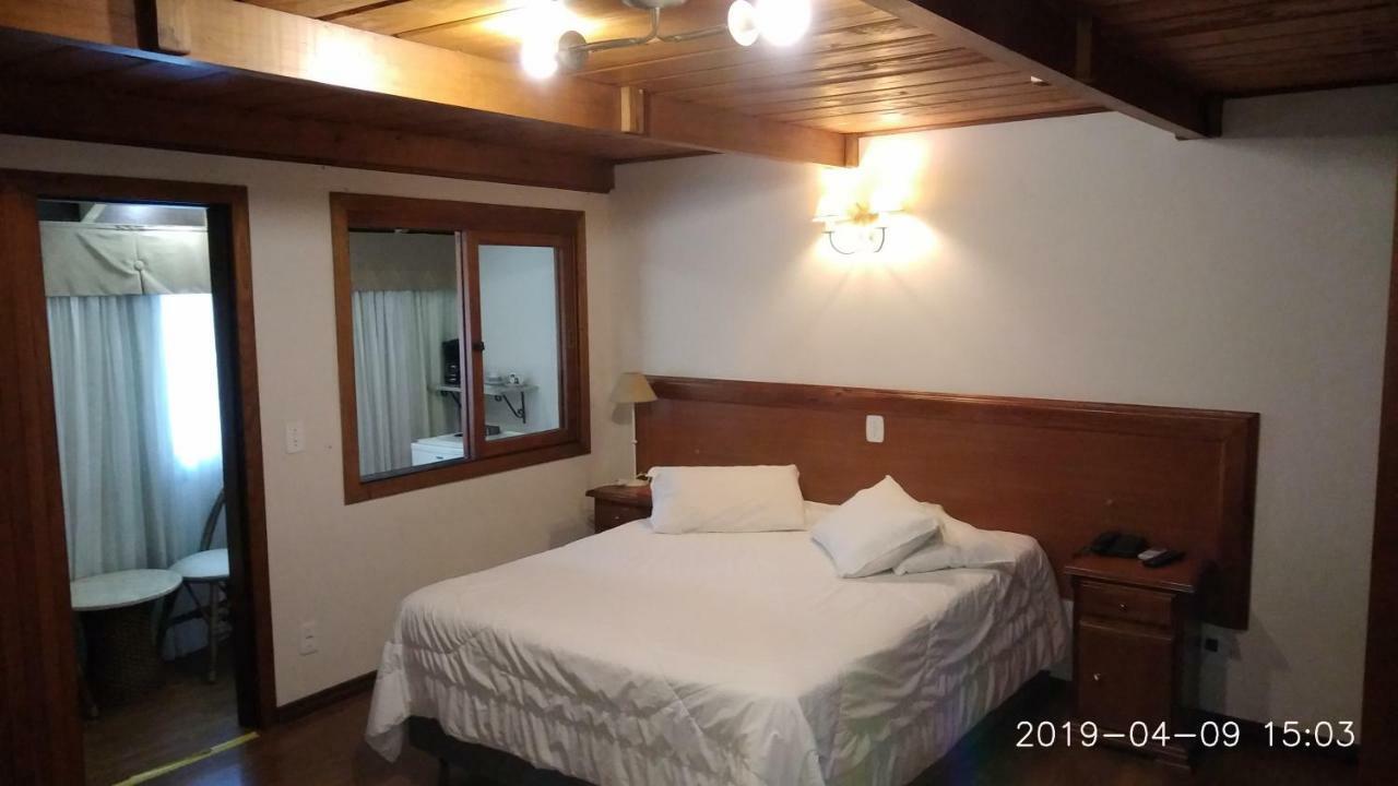 Quadruple Room,932447494:JPEG