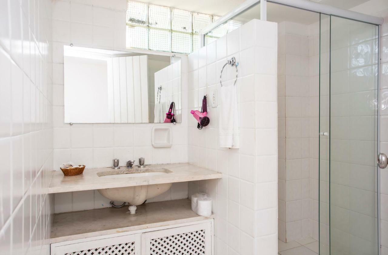 Deluxe Queen Room,1220636788:JPEG