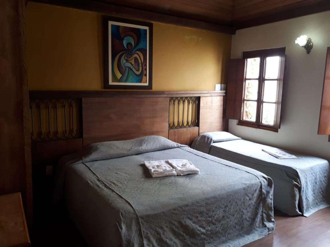 Deluxe Room,732546709:JPEG