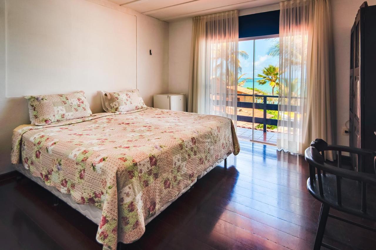 Quarto Triplo Superior com Vista do Mar