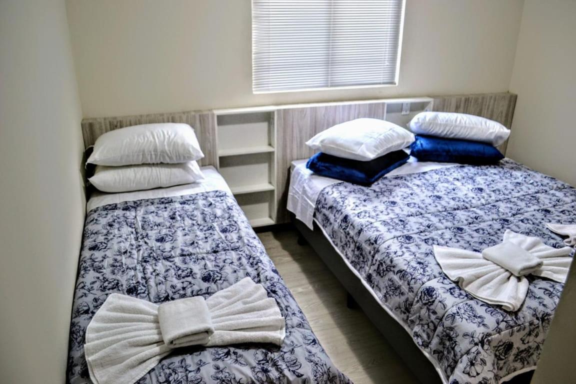 Quarto Triplo Básico