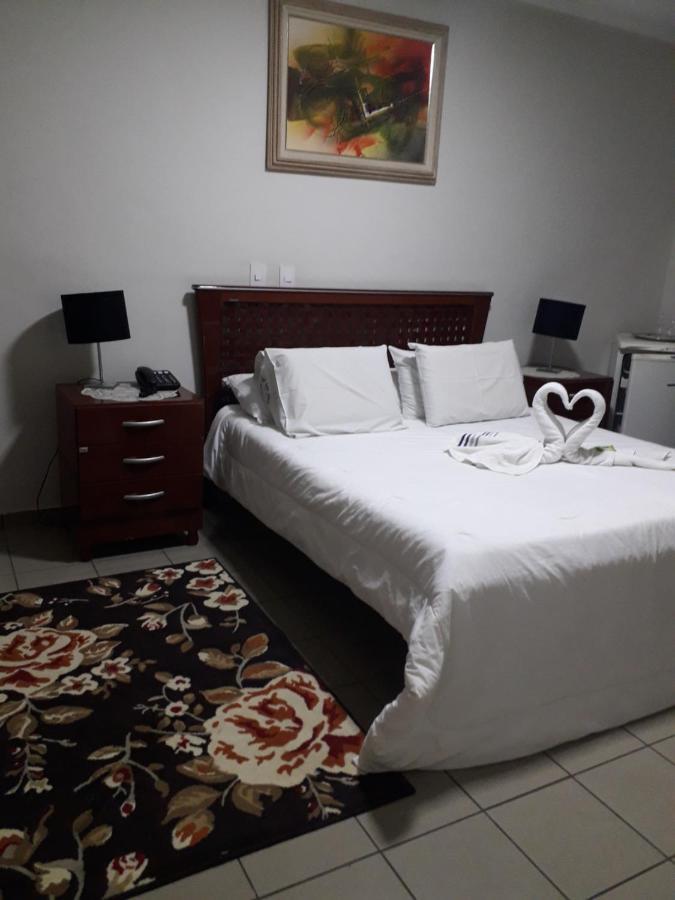 Deluxe Suite,992076844:JPEG